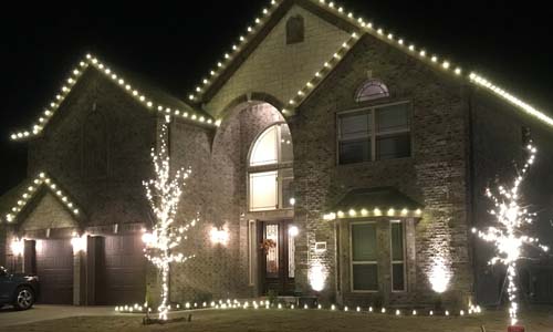 outdoor holiday light installation