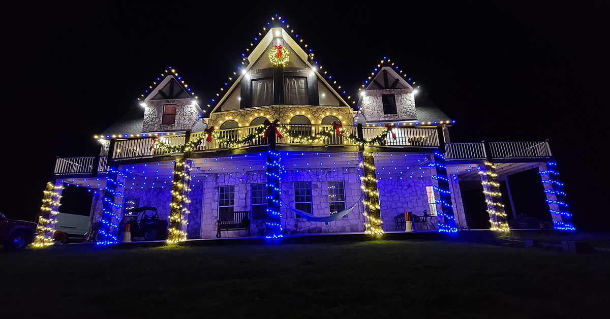 We Hang Christmas Lights Jolly Holiday Lights