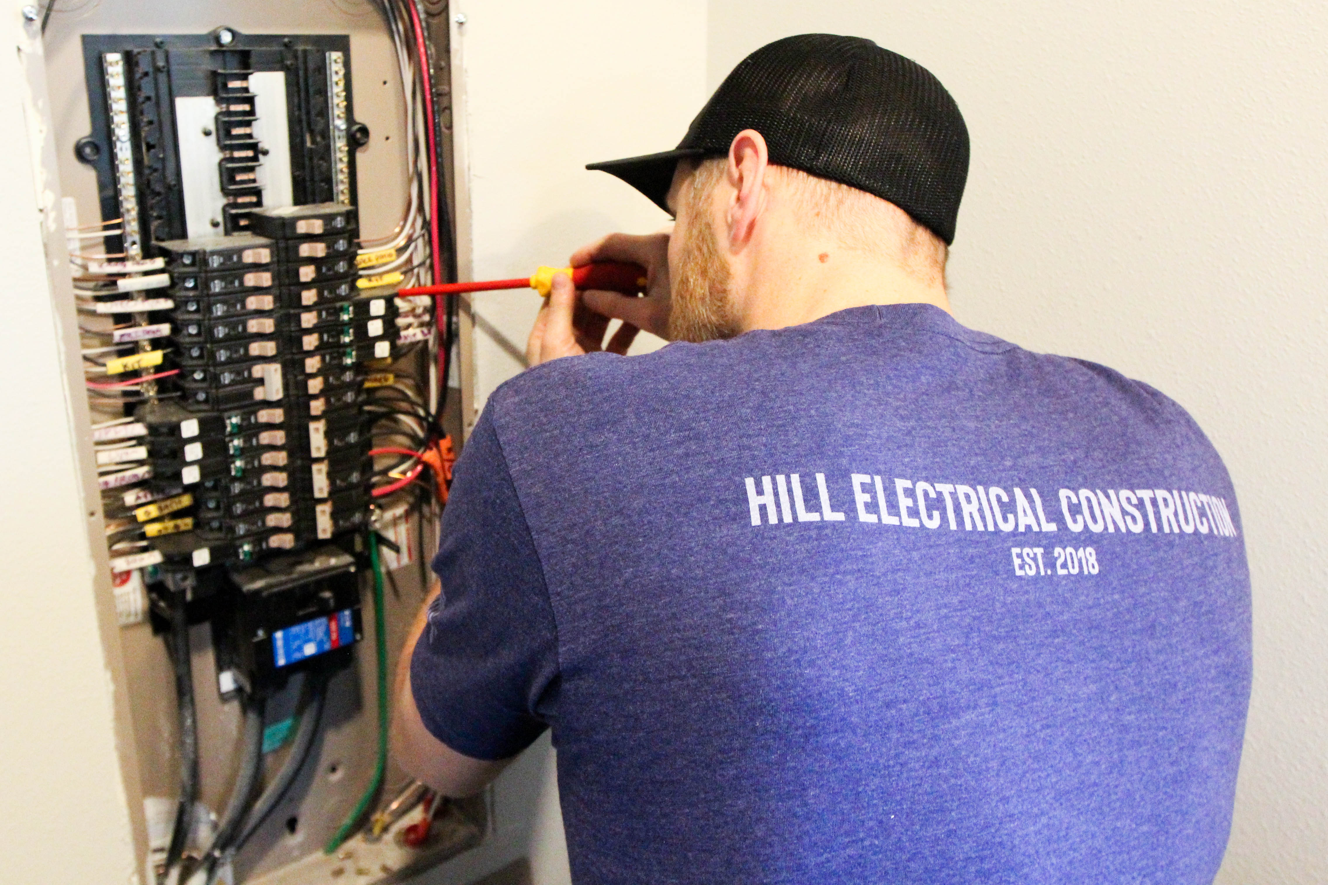 Residential & Commercial Lebanon Electrictians l Hill Electrical